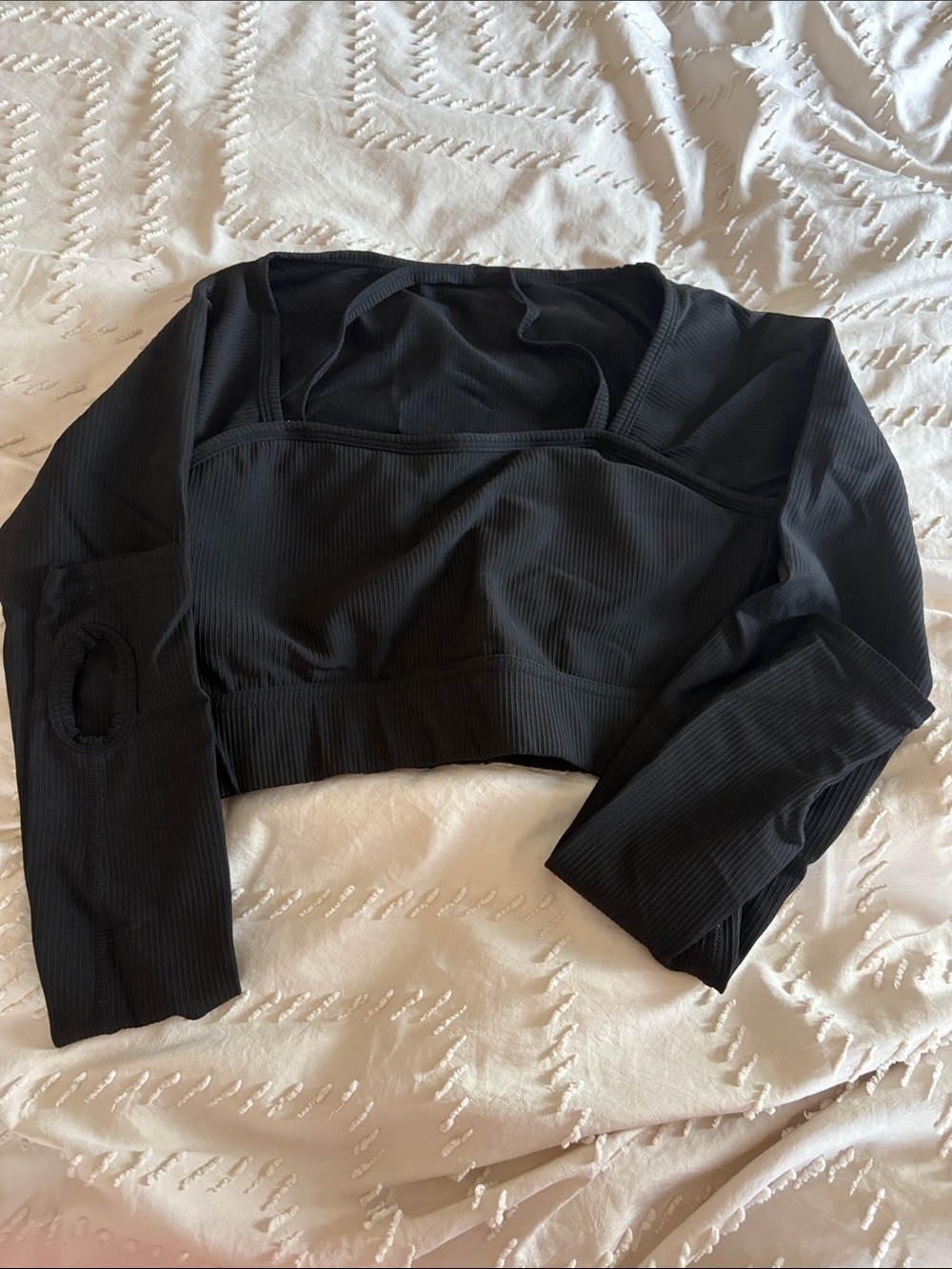 HALARA Black Ribbed Long Sleeve Cropped Top